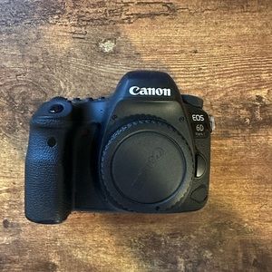 Canon 6D Mark ii